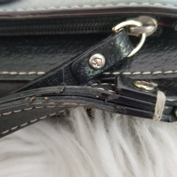 Kate Spade Large Wristlet Carryall Wallet Black Pebbled Leather Gold - Picture 9 of 13